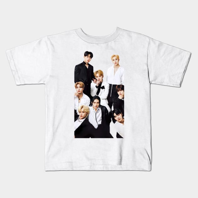 Stray kids Kids T-Shirt by CERA23